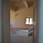 Borgo Le Moraiole בית חווה *