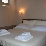 Borgo Le Moraiole בית חווה